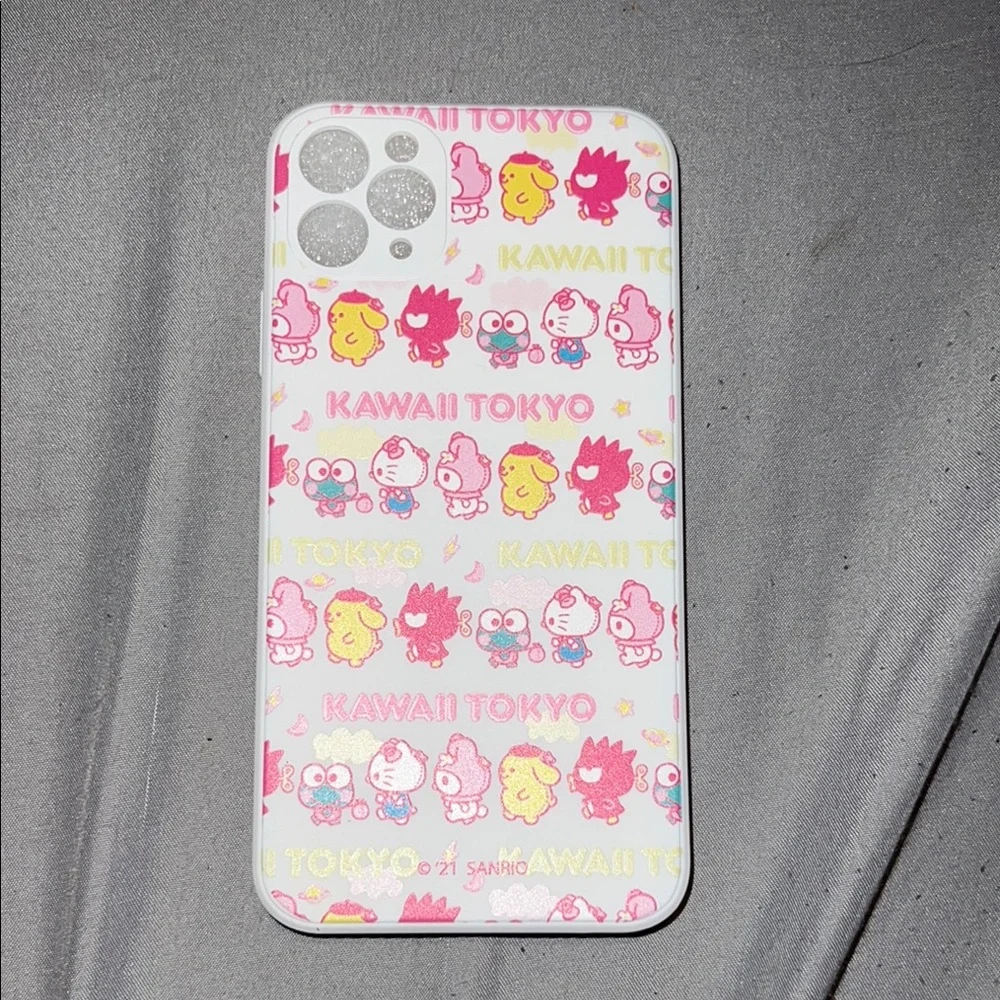 Sanrio Kawaii Tokyo Phone Case - White and Pink